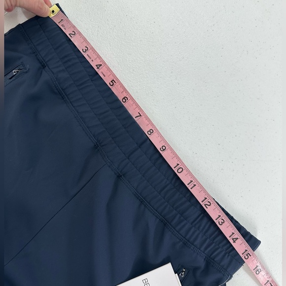 Beyond Yoga City Chic Wide Leg Cargo Pants Navy JetStretch Athleisure NWT XS - Picture 4 of 13
